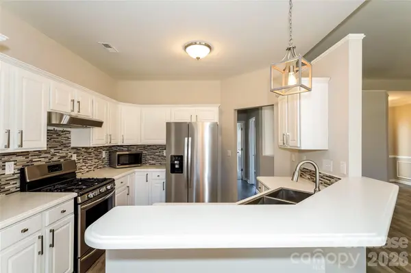 16203 Wrights Ferry RD, Charlotte, NC 28278