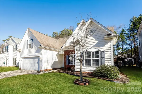 16203 Wrights Ferry RD, Charlotte, NC 28278