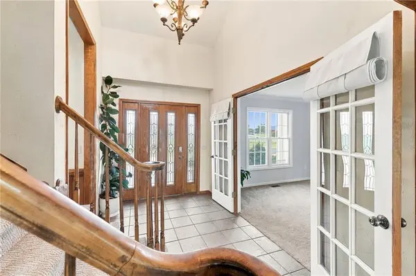 16935 W 175th ST, Olathe, KS 66062