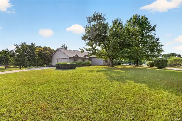 2700 E Crabapple CIR, Bloomington, IN 47401