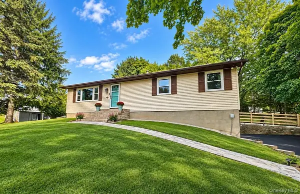 35 Beverly DR, Warwick, NY 10990