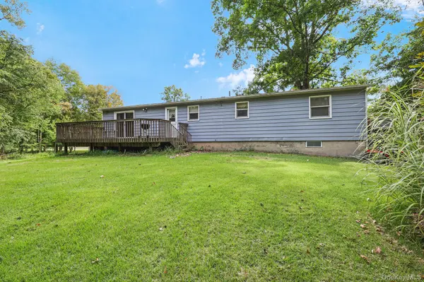 894 Wallkill AVE, Wallkill, NY 12589