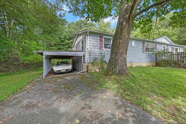 894 Wallkill AVE, Wallkill, NY 12589