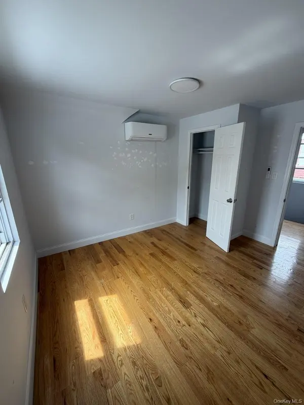 2760 Bainbridge AVE #2nd Floor, Bronx, NY 10458
