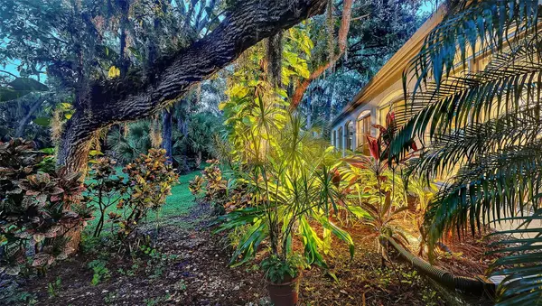 3477 HADFIELD GREENE #2, Sarasota, FL 34235
