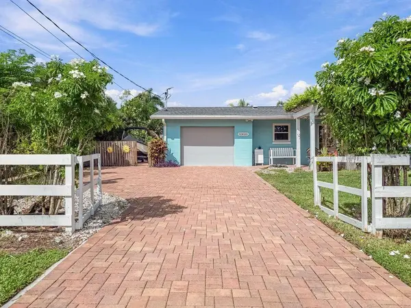 1831 BAYSHORE DR, Terra Ceia, FL 34250