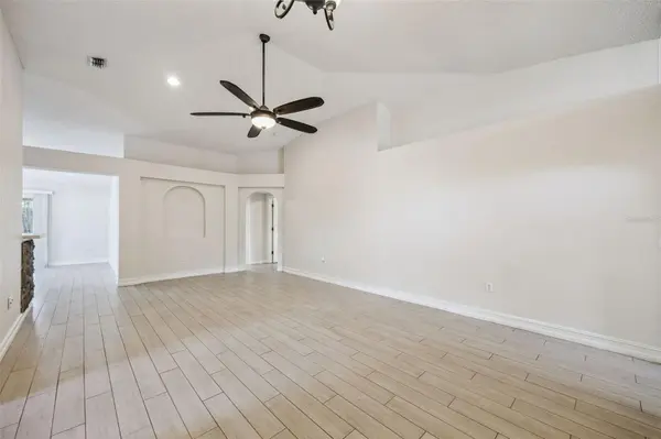 1612 MUIR CIR, Clermont, FL 34711
