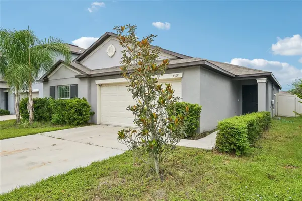 5517 BLUE AZURE DR, Wimauma, FL 33598