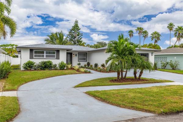 60 KIPLING PLZ, Clearwater Beach, FL 33767