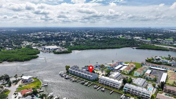 326 WINDRUSH BLVD #202, Indian Rocks Beach, FL, 33785 photo 32