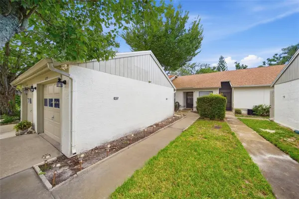 11715 SPRING TREE LN, Port Richey, FL 34668