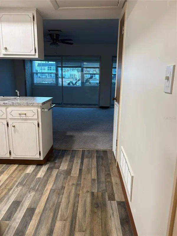 5433 PALM DR, New Port Richey, FL 34652