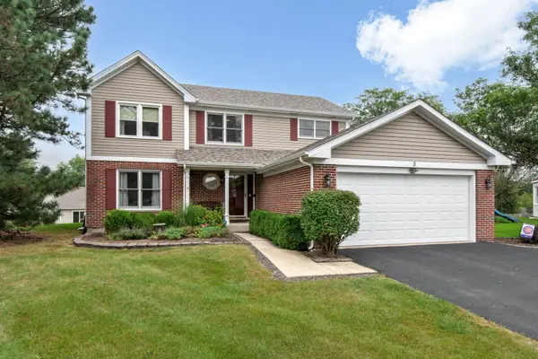5 Beaver Creek CT, Bolingbrook, IL 60490