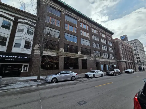 1514 5TH AVE #302, Moline, IL 61265