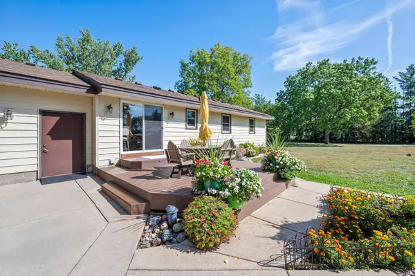 8840 235th ST W, Lakeville, MN 55044