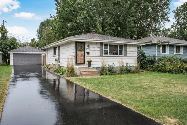 2302 Maiden LN, Columbia Heights, MN 55421