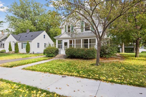 221 11th Avenue North, Hopkins, MN 55343