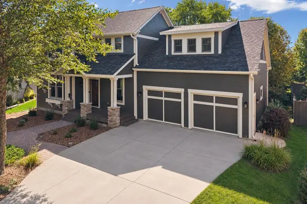14272 Grantaire LN N, Hugo, MN 55038