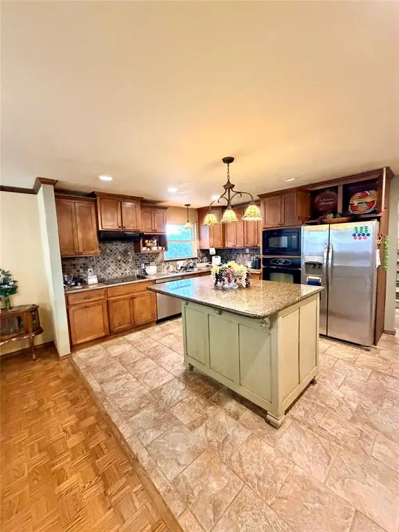 5015 N Vermont AVE, Oklahoma City, OK 73112