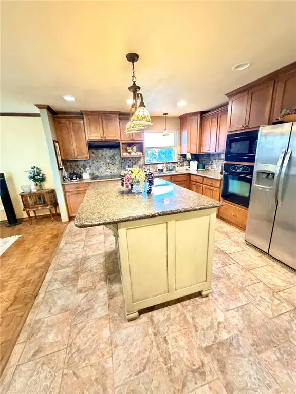 5015 N Vermont AVE, Oklahoma City, OK 73112