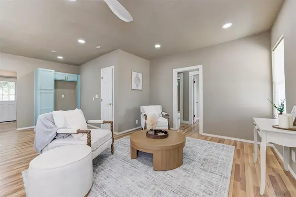 414 E Perkins AVE, Guthrie, OK 73044