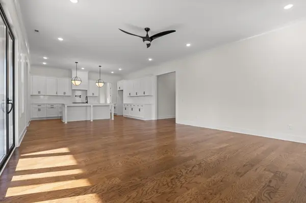 8126 Sir Oliphant Way, Ooltewah, TN 37363