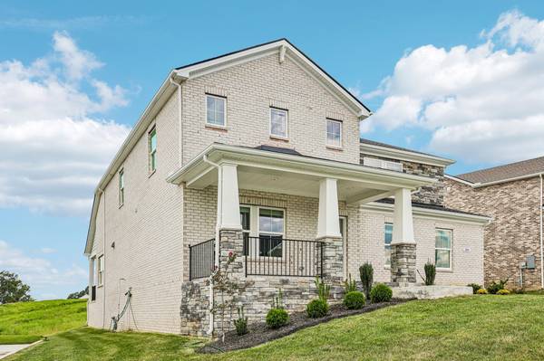 284 Johnnys Pl, Mount Juliet, TN 37122