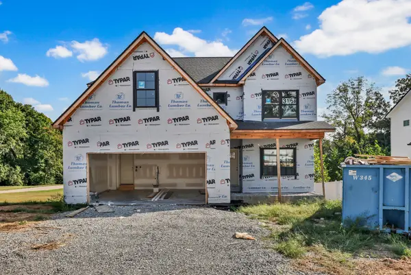 188 Sherlock Dr, Clarksville, TN 37043