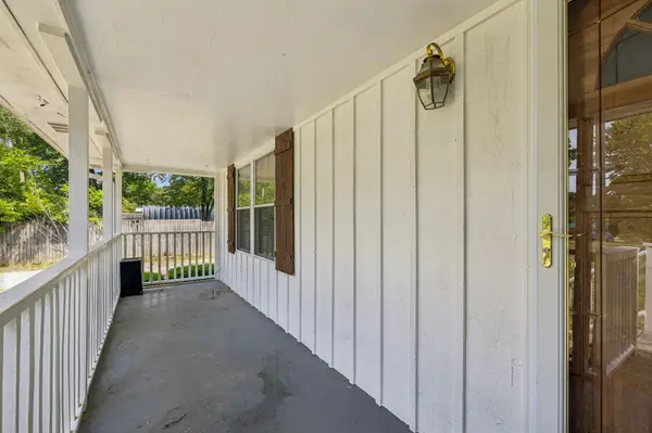 444 South Rd, Cottontown, TN 37048