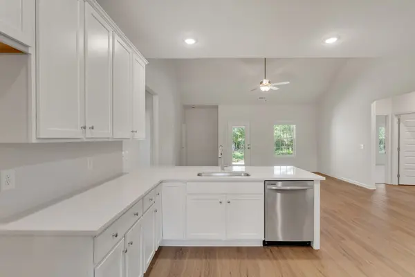 7110 Hall Rd, Fairview, TN 37062