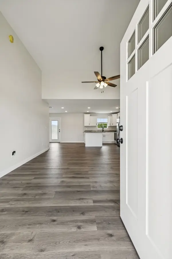 145 Alice Preston Loop, Gordonsville, TN 38563