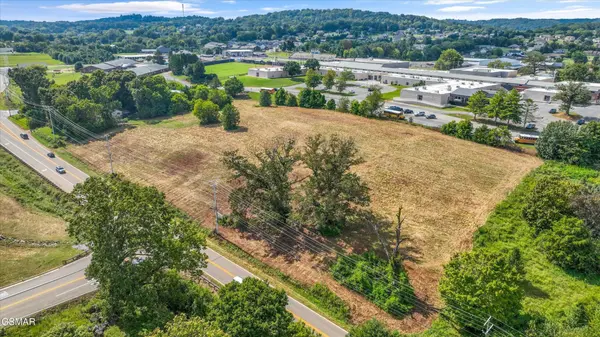 1 Boyds Creek Highway, Seymour, TN 37865