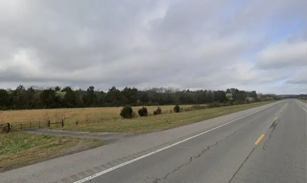 249 Earl Smith Rd, Wartrace, TN 37183