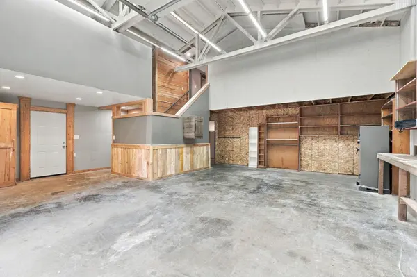 32609 N Perry Rd, Deer Park, WA 99006-9176