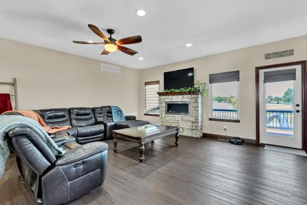 1200 E Park Glen St, Clearwater, KS 67026
