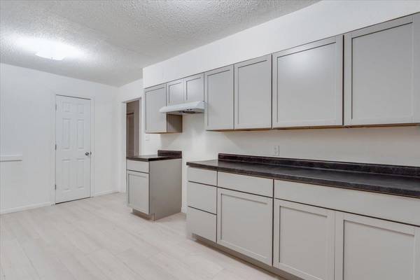 1233 N Lorraine, Wichita, KS 67214