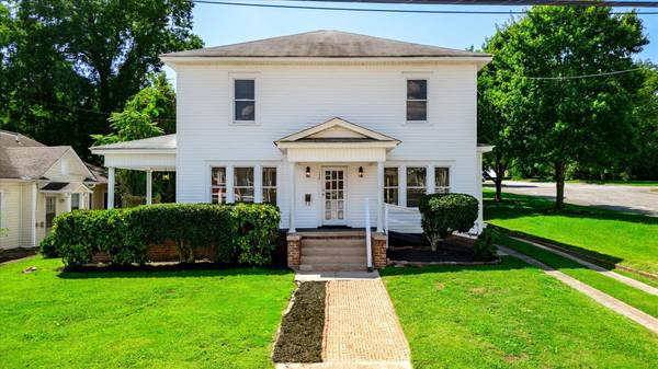 158 Avant ST, Spartanburg, SC 29302