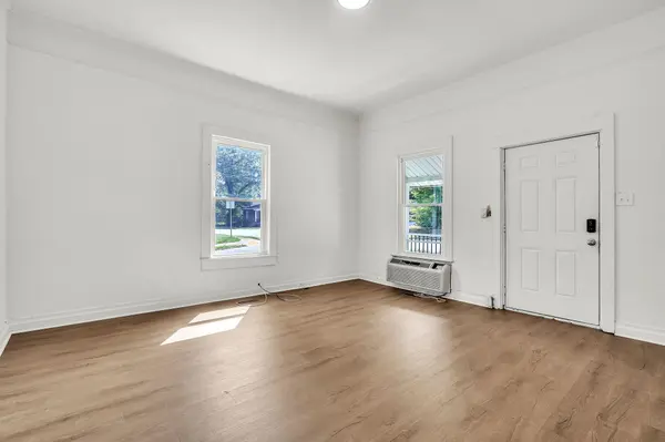 200 F ST, Anderson, SC 29625