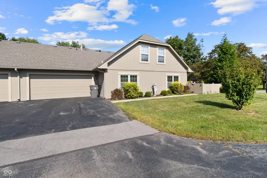 7552 Briarstone DR, Indianapolis, IN 46227