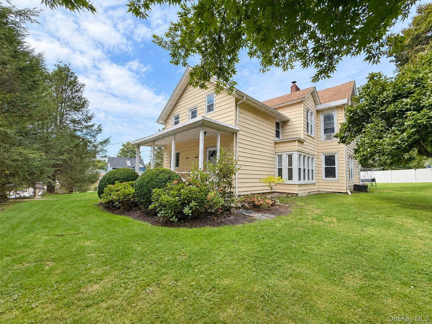 547 #A King ST, Chappaqua, NY 10514