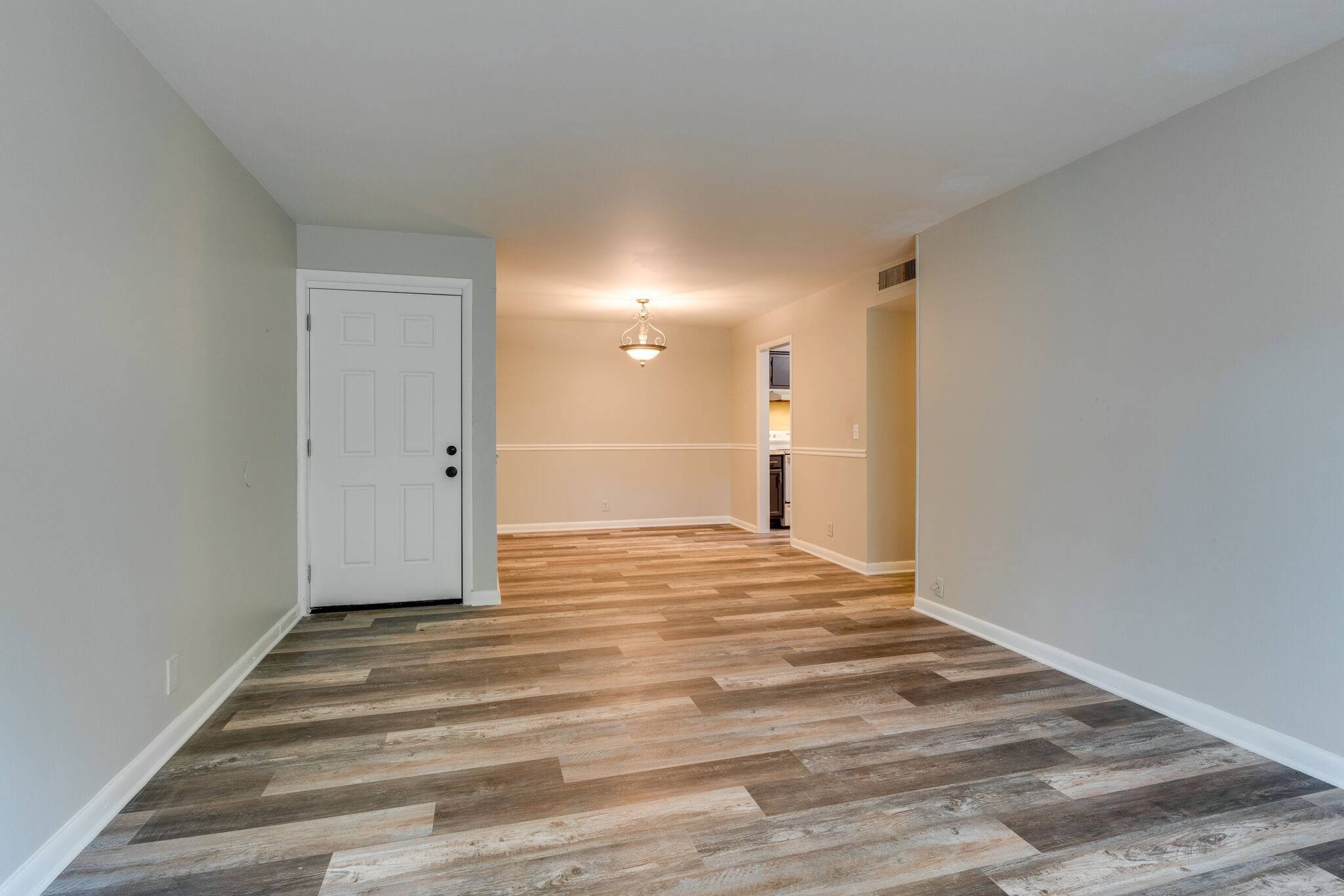 555 N DuPont Ave #D91, Madison, TN 37115
