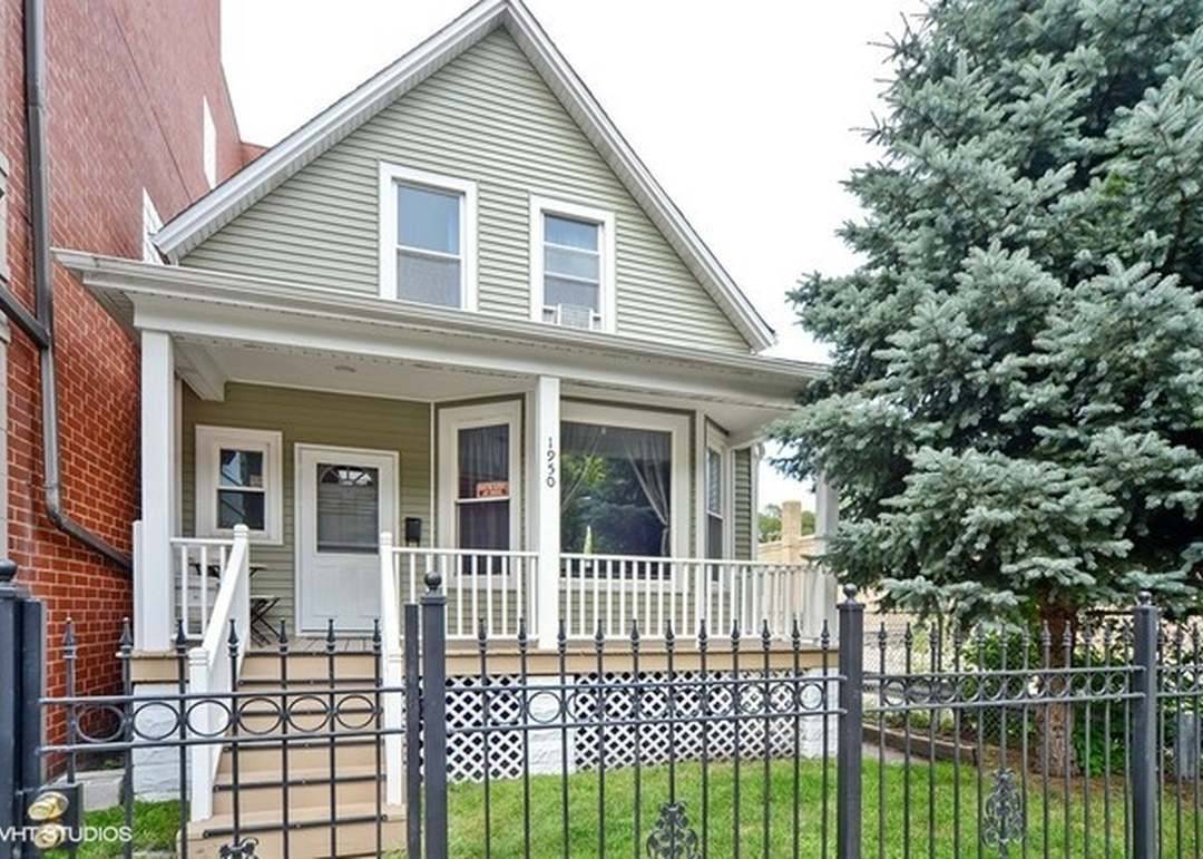 1950 W Foster AVE, Chicago, IL 60640