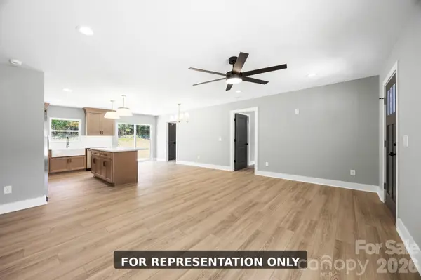 1247 Magnolia ST, Albemarle, NC 28001