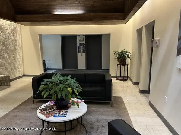 550 Clay AVE #APT 6E, Scranton, PA 18510