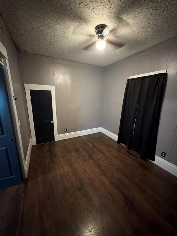216 N 4th ST, Iola, KS 66749