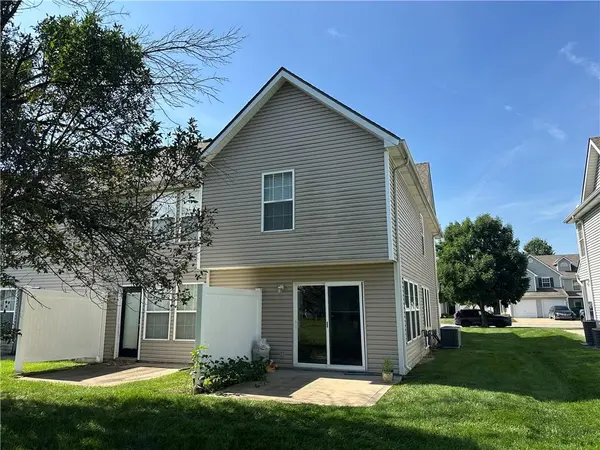 4524 83 rd TER, Kansas City, MO 64119