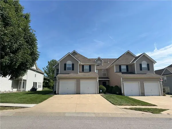 4524 83 rd TER, Kansas City, MO 64119