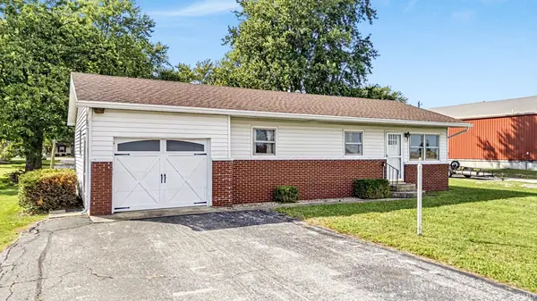 736 N Ash ST, Tipton, IN 46072