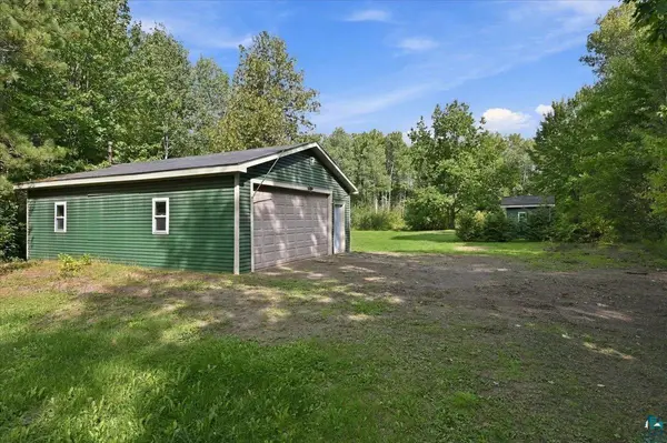 7698 S Town Hall Rd, Hawthorne, WI 54842-0000