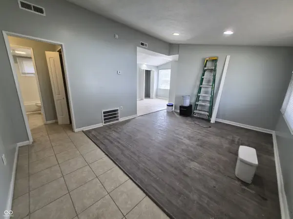 4709 Ribble RD, Indianapolis, IN 46218